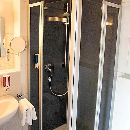 Pommernland Szálloda 3*